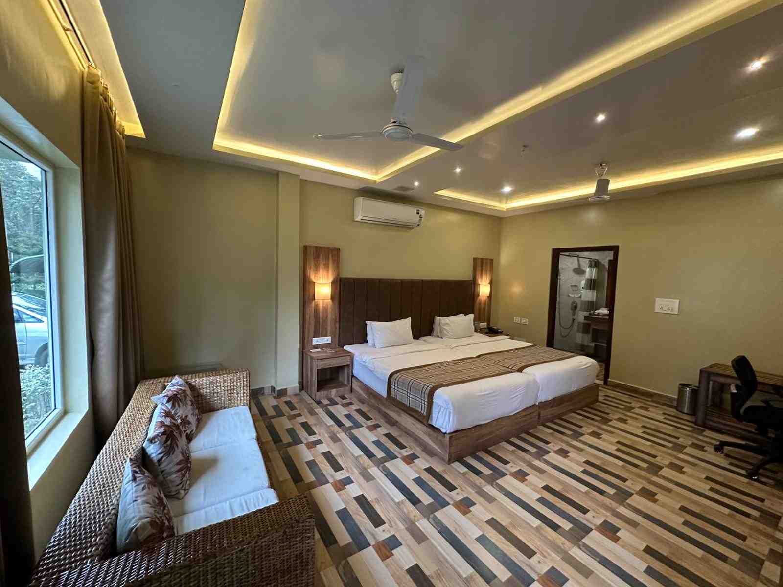 Executive Deluxe Twin Room
